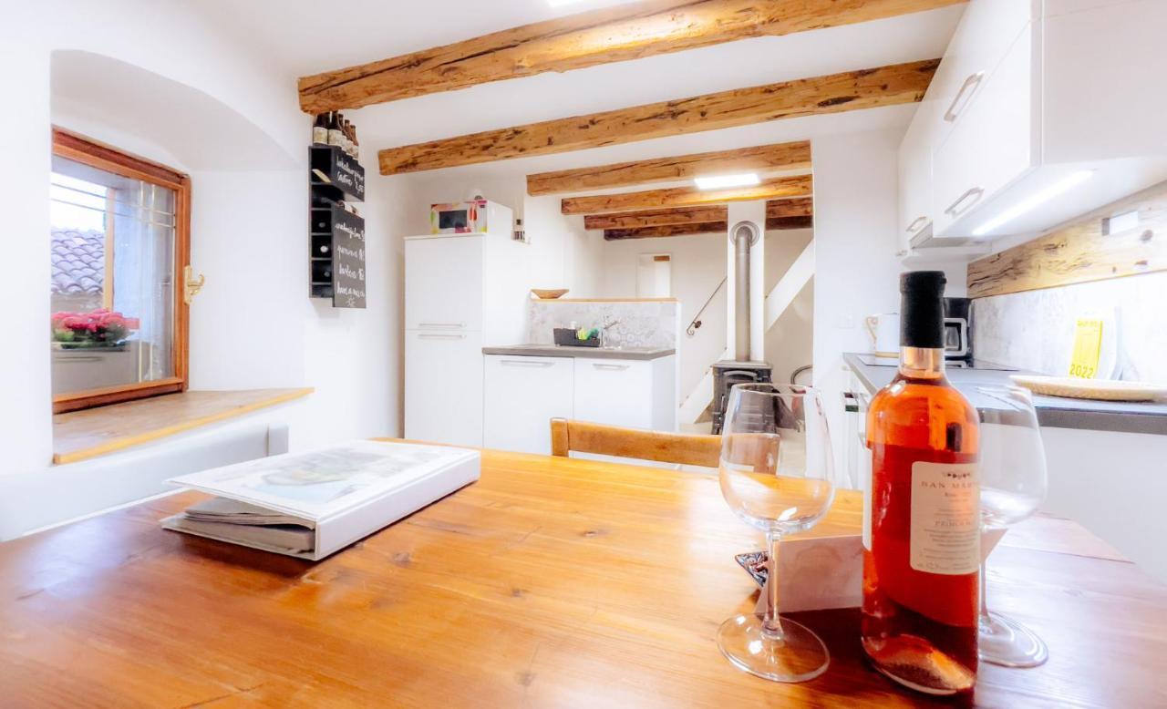 Apartment Villa Irena Great For A Family Holiday With Free Parking And Ev Station Ajdovščina Dış mekan fotoğraf